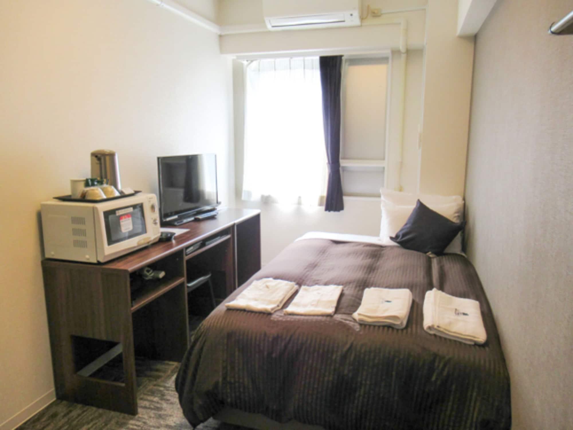 Hotel Livemax Budget Kawasaki Ekimae Ngoại thất bức ảnh