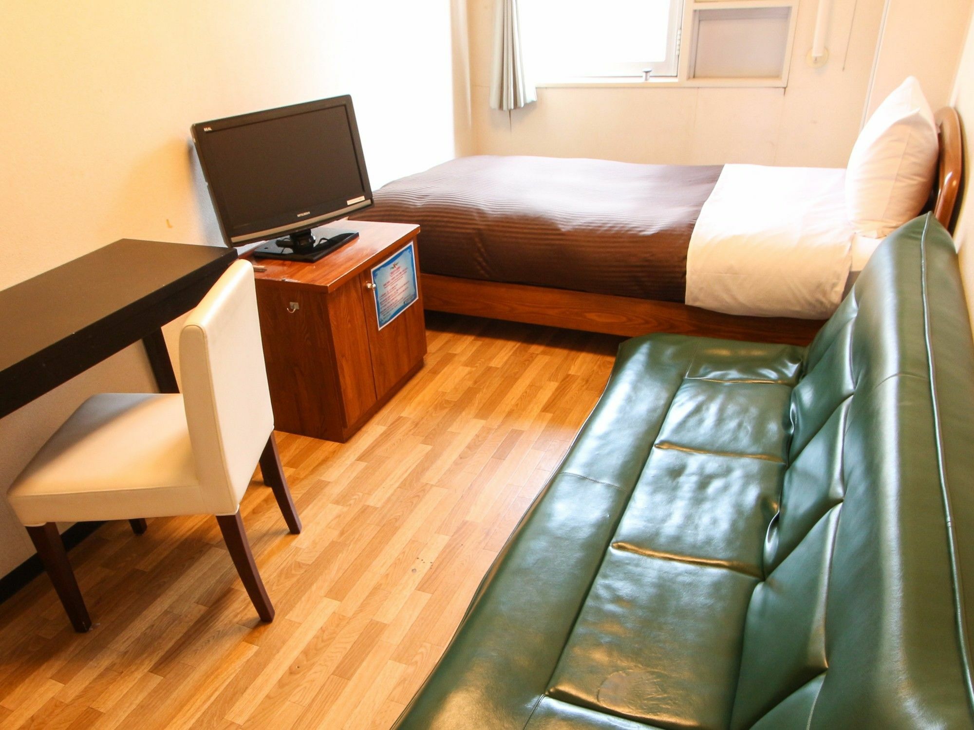 Hotel Livemax Budget Kawasaki Ekimae Ngoại thất bức ảnh